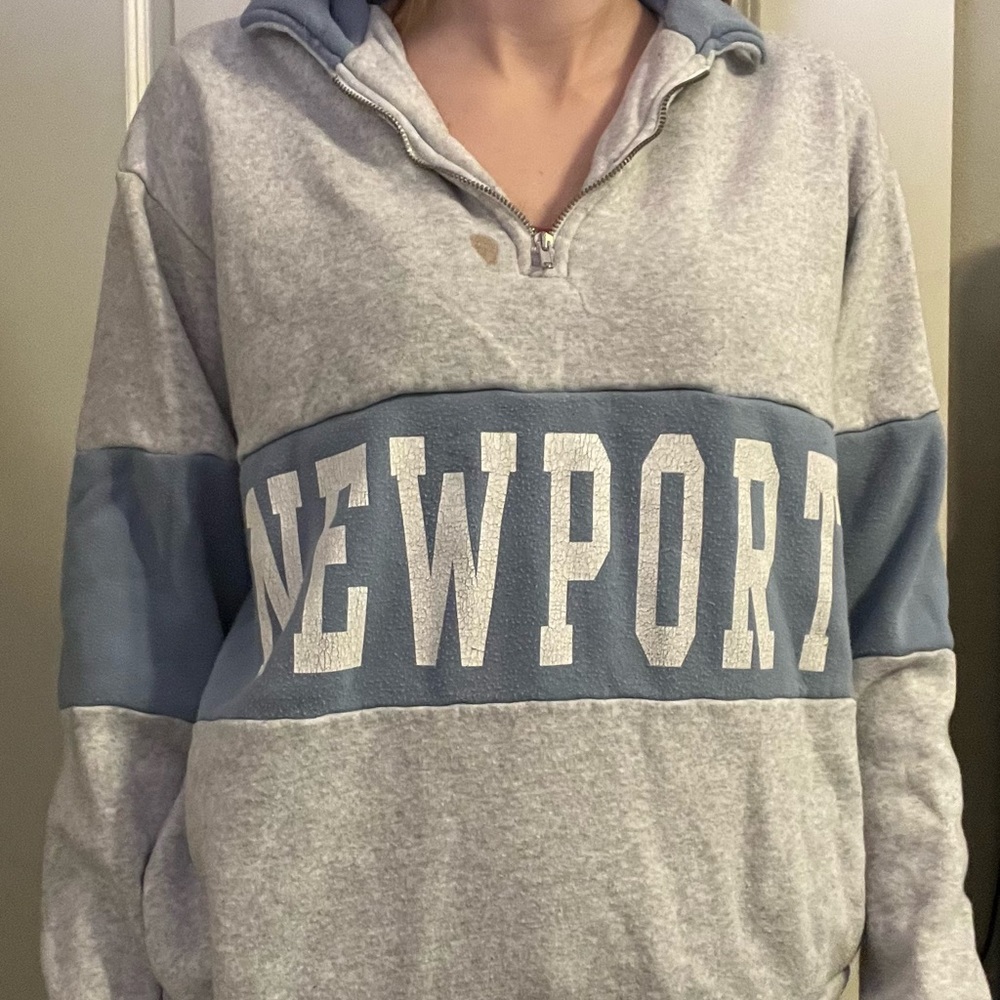 Super soft Brandy Melville Half-Zip Sweatshirt